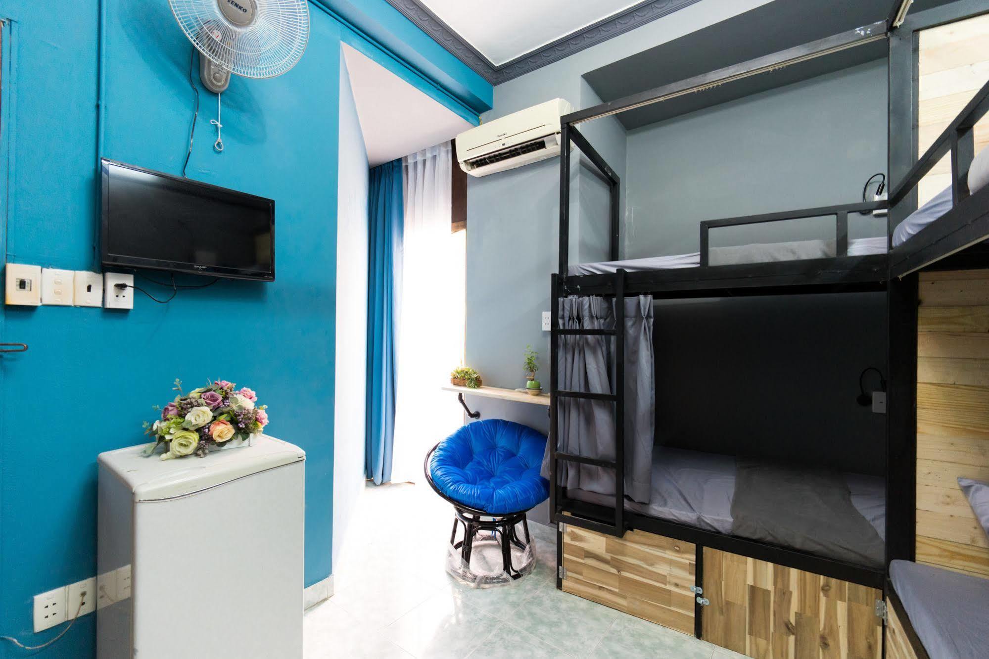 Goco Hostel Хошимін Екстер'єр фото